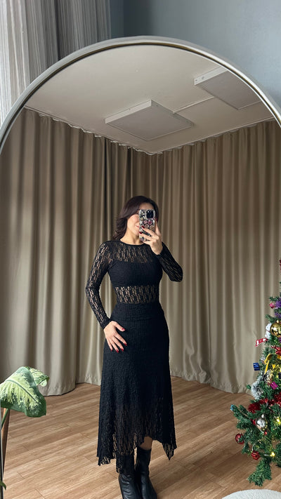 Dantel detaylı ikili takım ￼