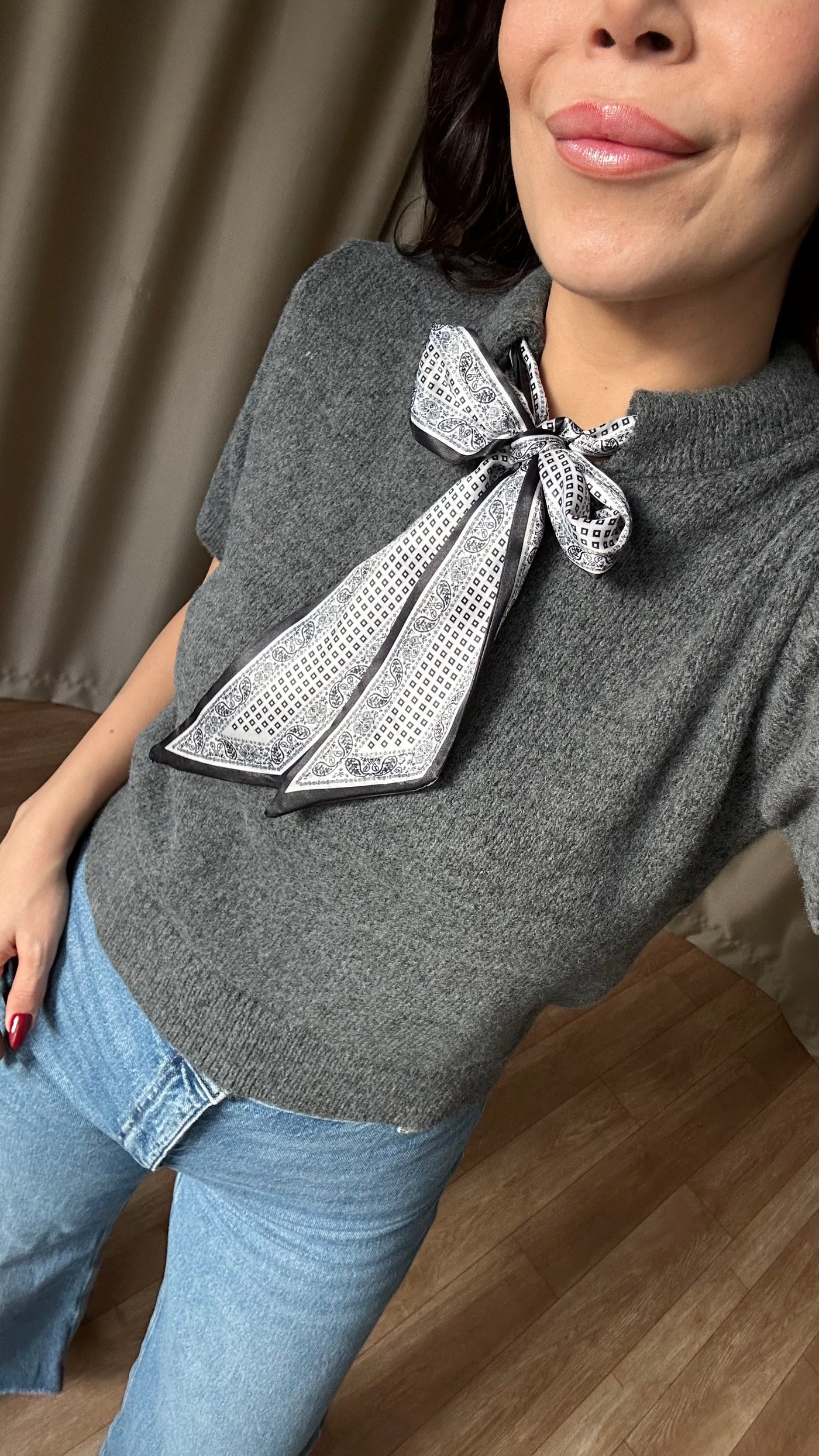 Fularlı triko kazak antrisit