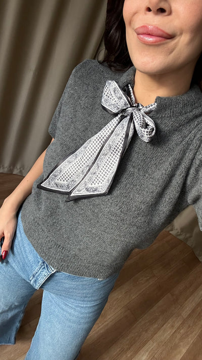 Fularlı triko kazak antrisit