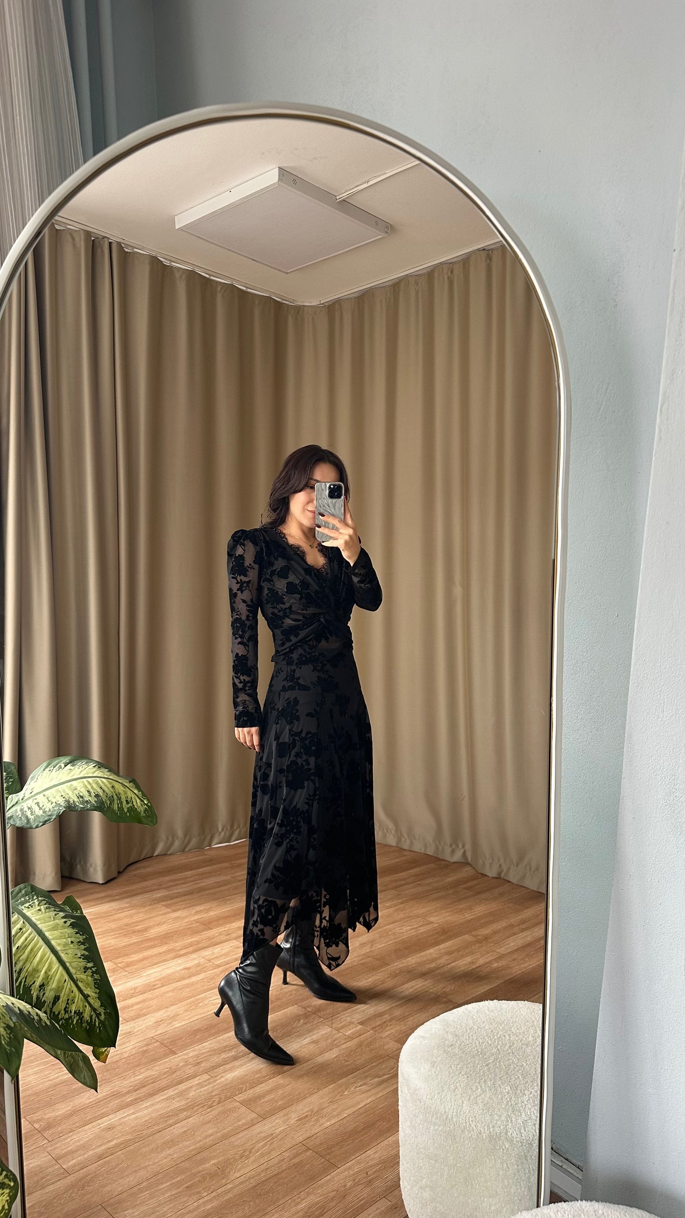 KADİFE BASKILI ASİMETRİK ETEK