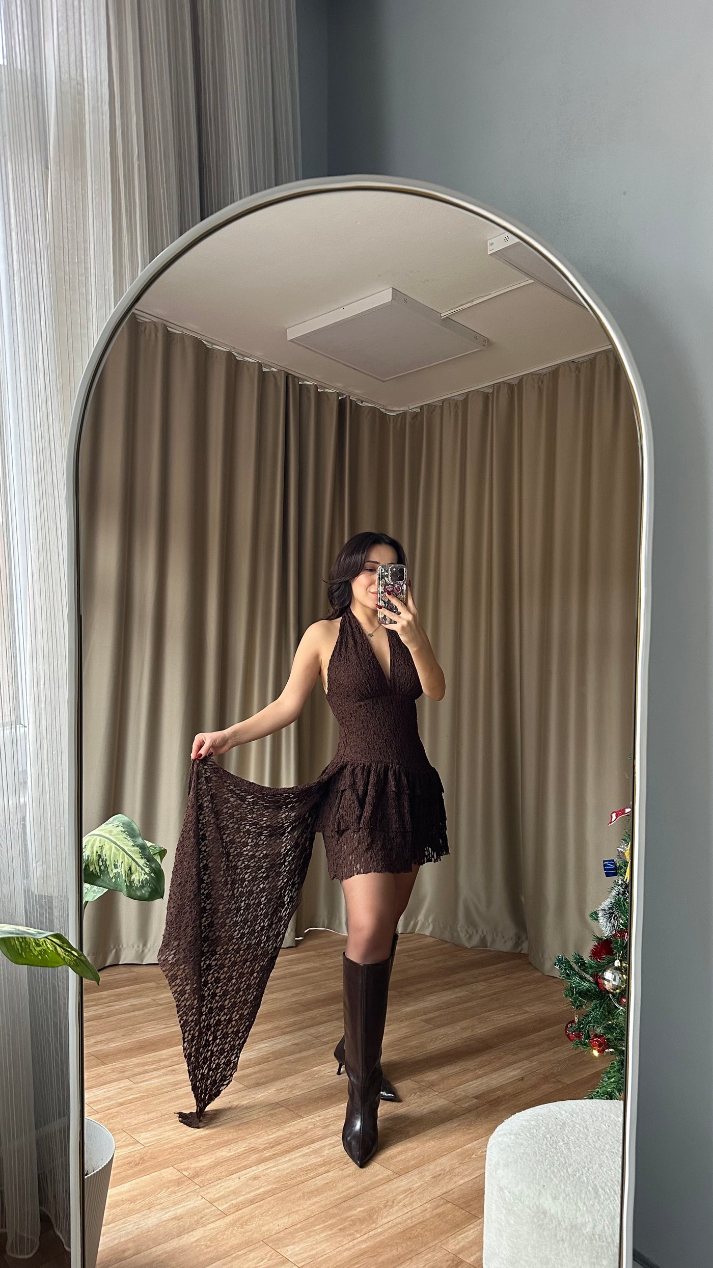 Özel Tasarım Dantel detaylı kahve elbise