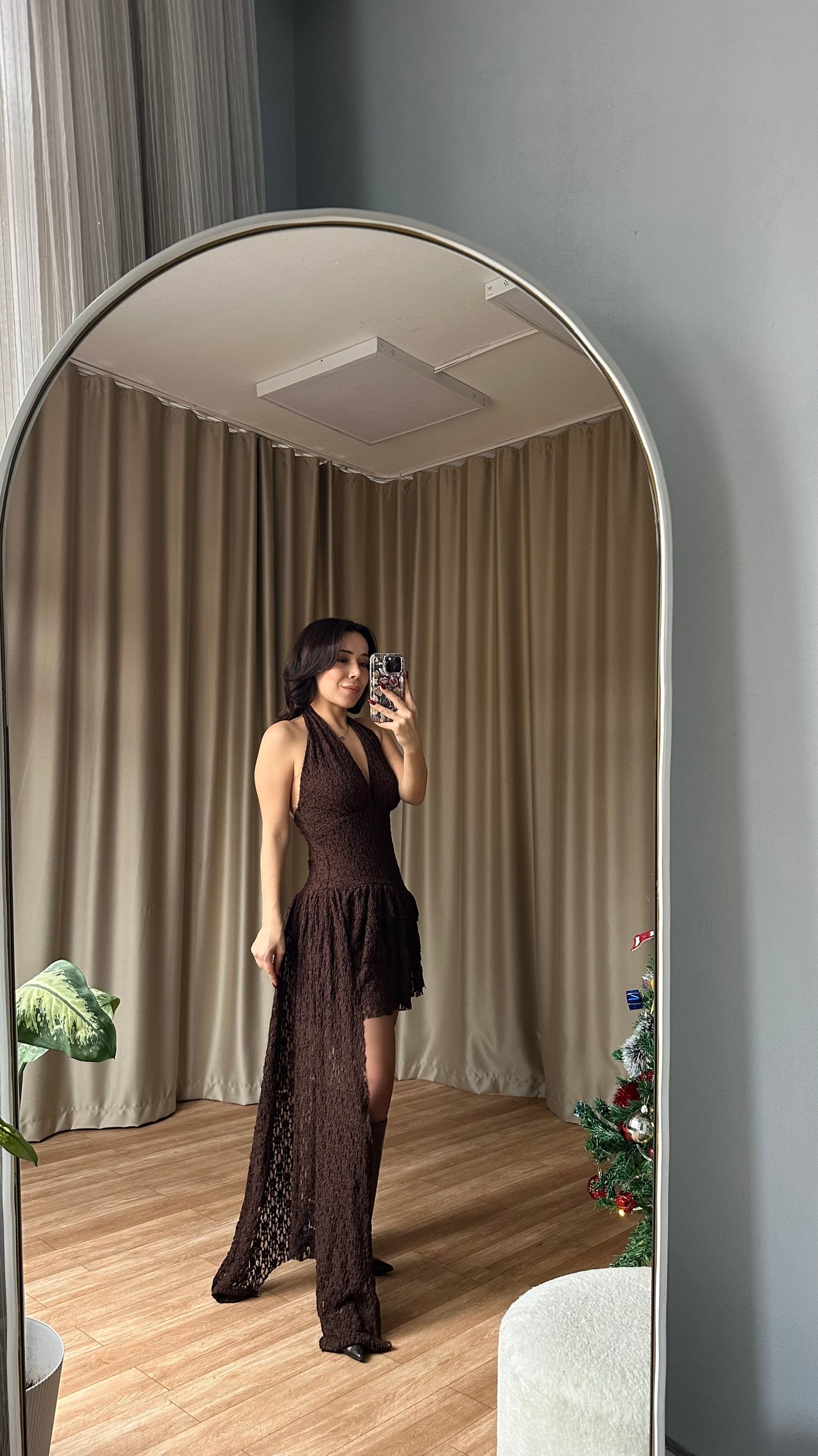 Özel Tasarım Dantel detaylı kahve elbise