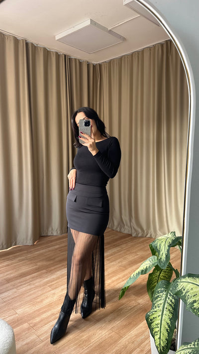 Siyah Tül pile detaylı etek