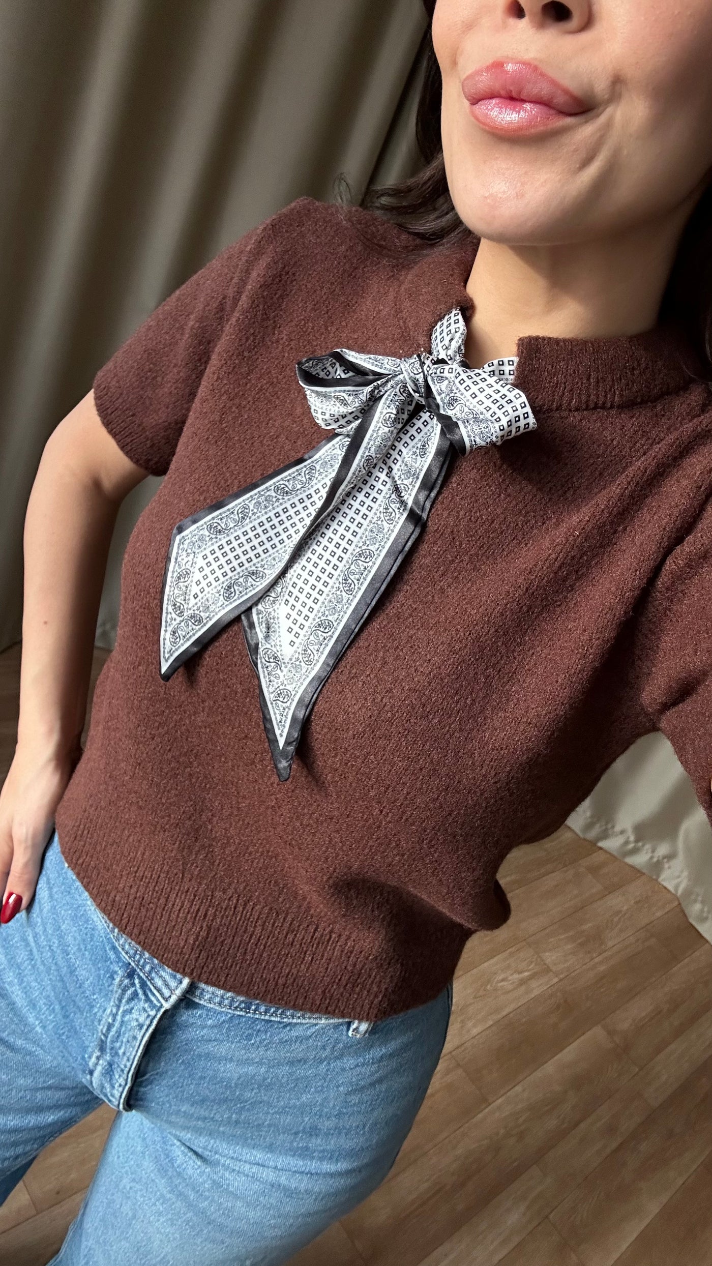 Fularlı triko kazak kahve