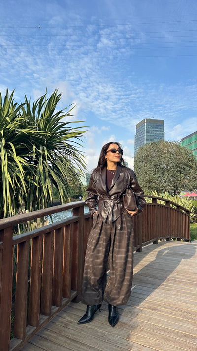 Acı kahve belden kuşaklı deri ceket