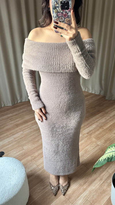 MADONNA YAKA vizon SAKALLI TRİKO ELBİSE