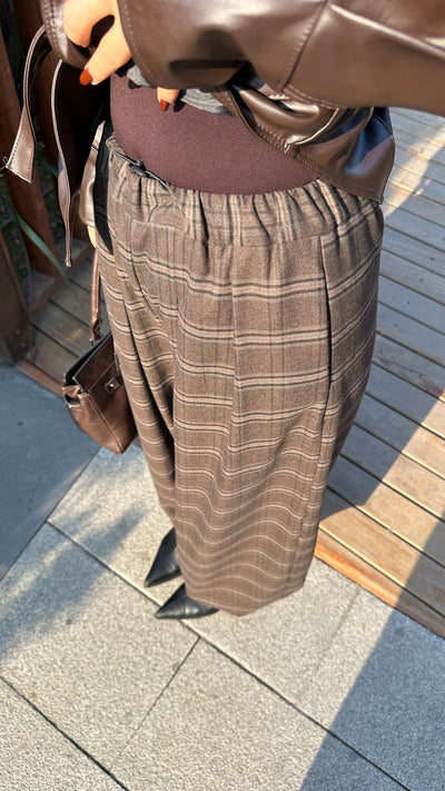 Ekose bel ve paça lastikli pantolon