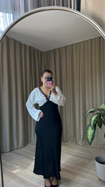 DANTEL DETAYLI Siyah SATEN SLİP ELBİSE