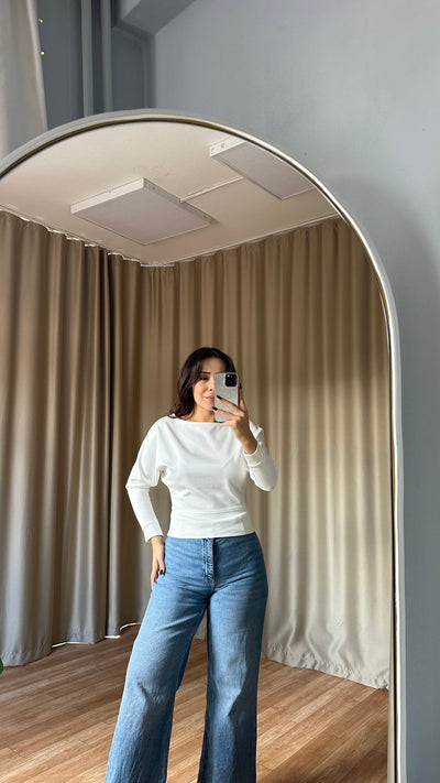 Beyaz düşük omuzlu oysho body