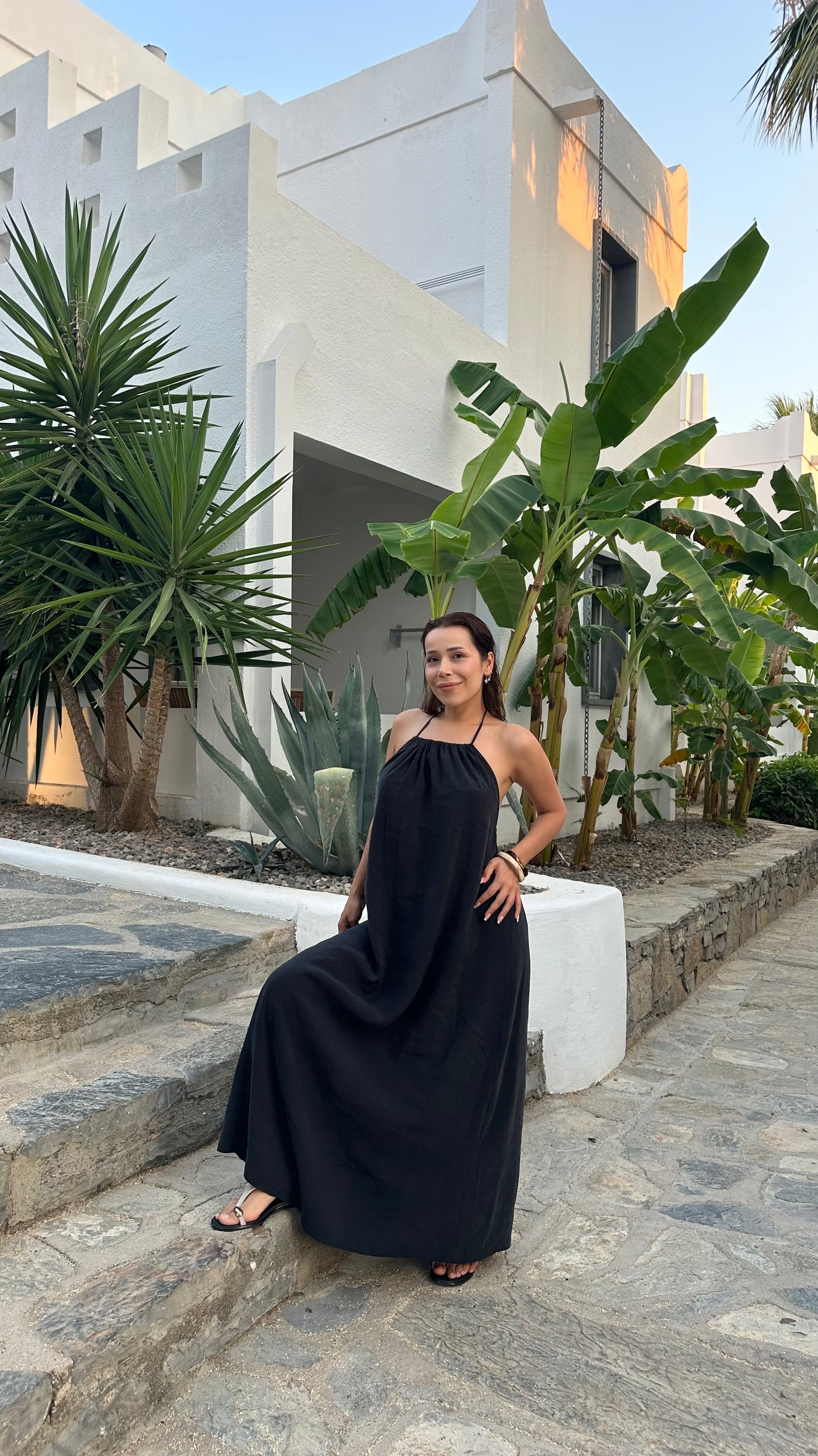 Boyundan bağlamalı tencel Modal kumaş siyah elbise