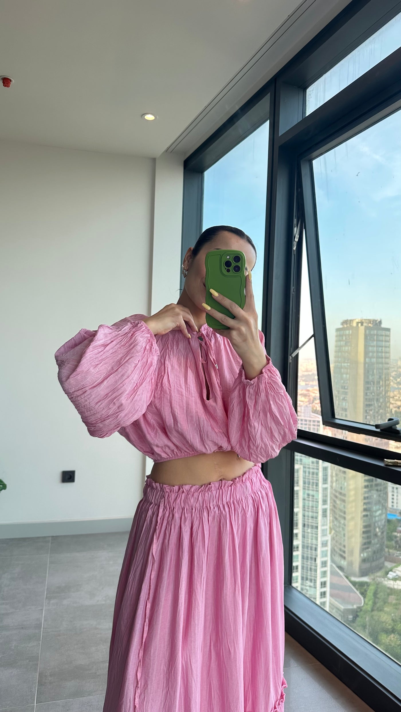 Pembe Kırışık Takım ( Tükenen Stok için bizlere yazınız :)