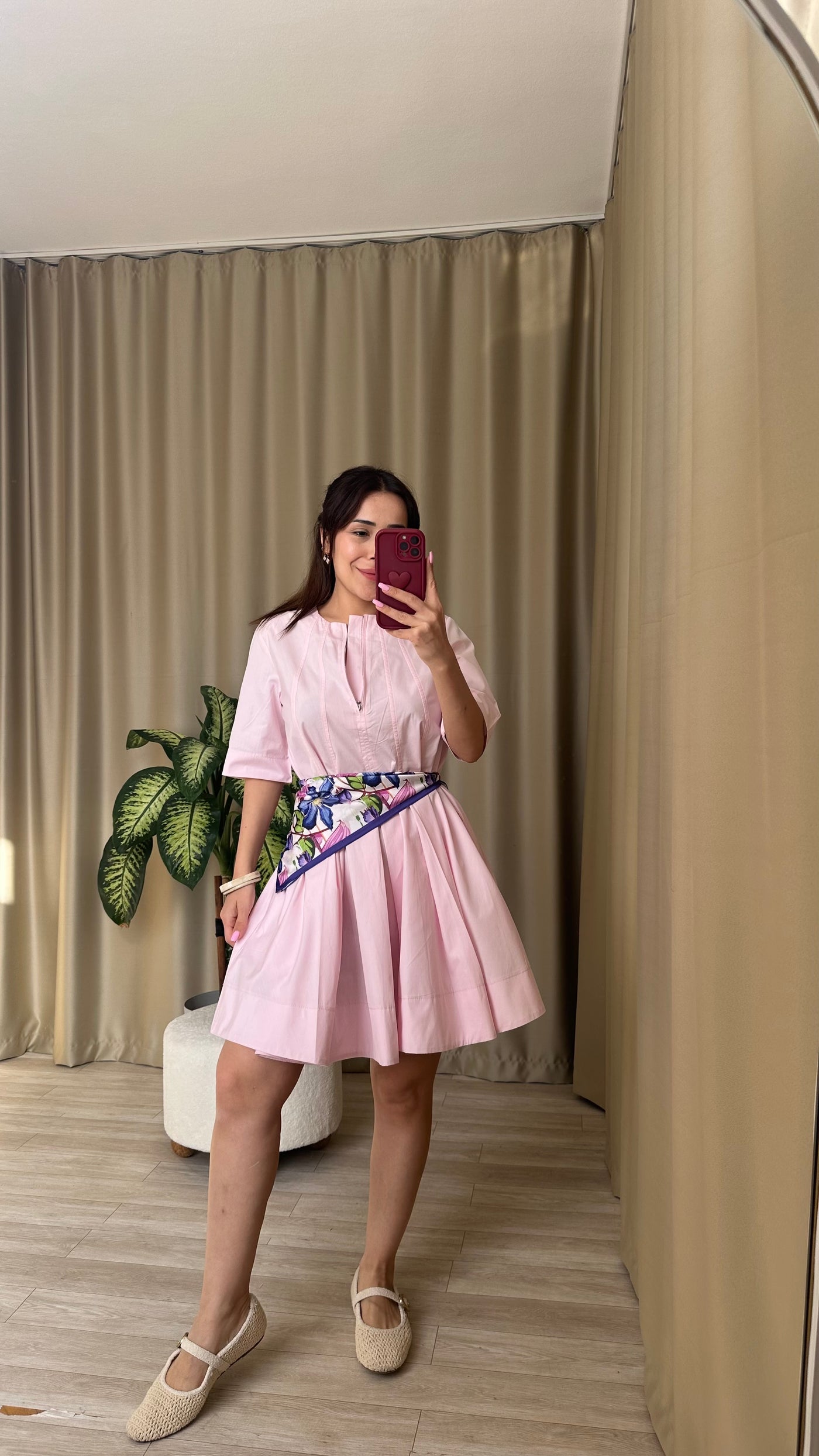 Pembe Volanlı Elbise