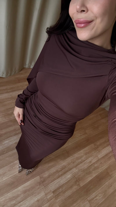 Şal detaylı elbise ( kahve )