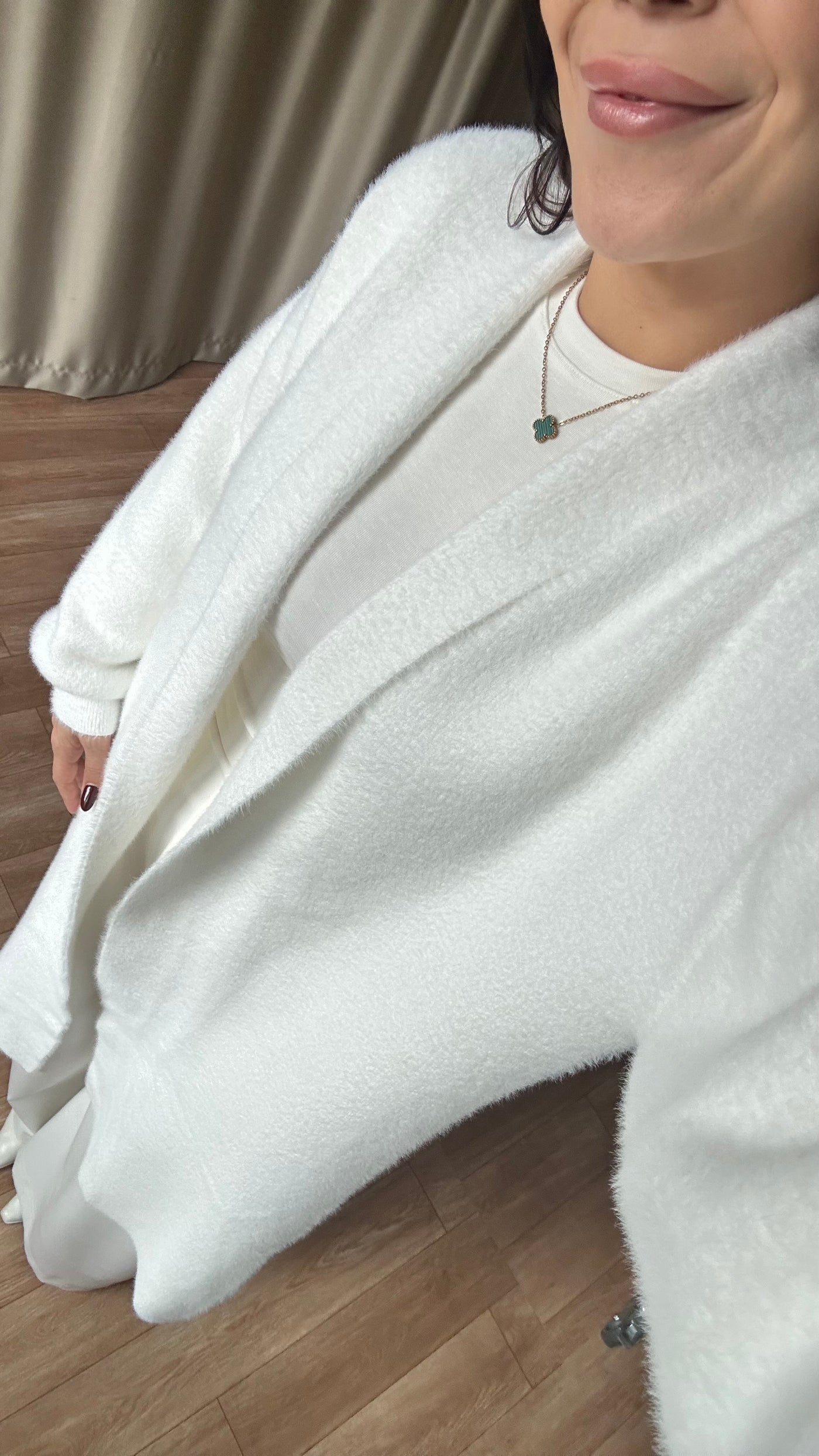 Beyaz SAKALLI YUMOŞ HIRKA