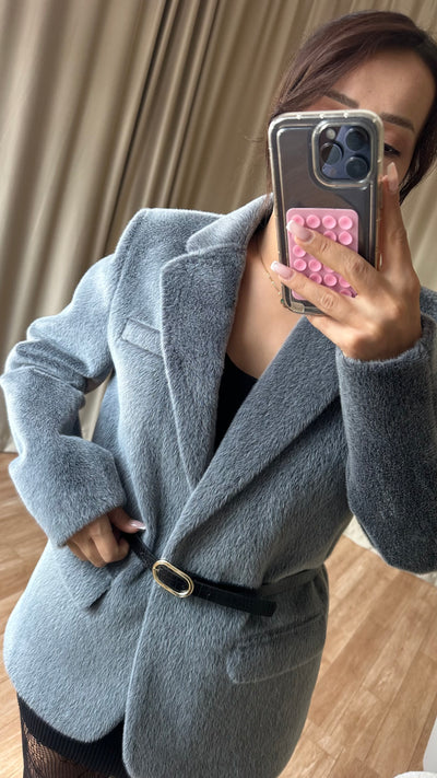 Gri Dokulu Kemerli blazer ceket