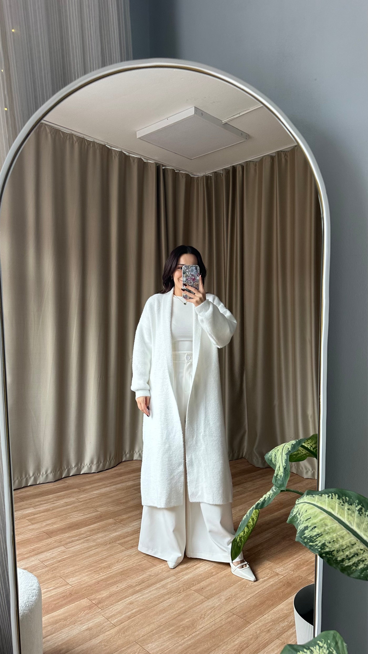 Beyaz SAKALLI YUMOŞ HIRKA