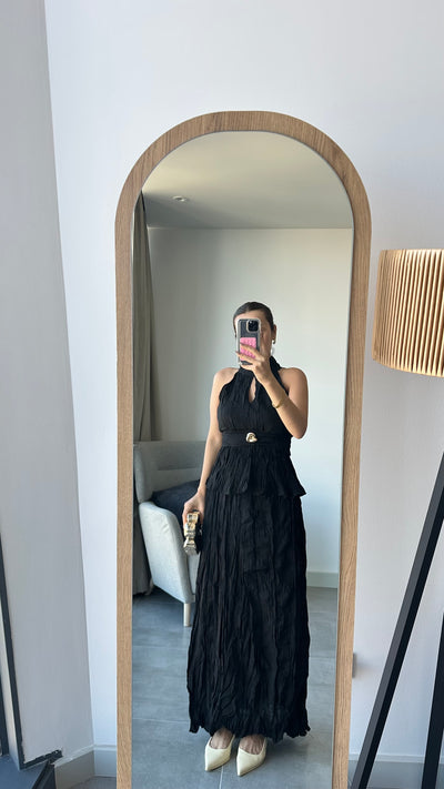 Halter yaka siyah elbise görünümlü takım