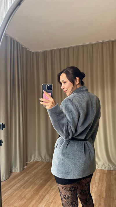 Gri Dokulu Kemerli blazer ceket