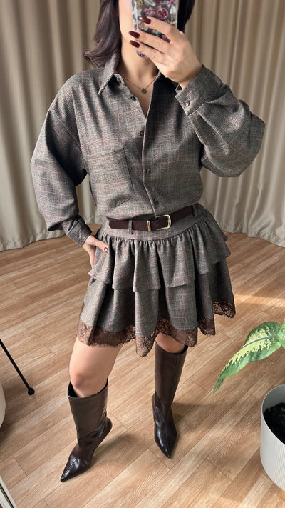 Kahve Dantel detaylı kendinden kemerli ekose takım