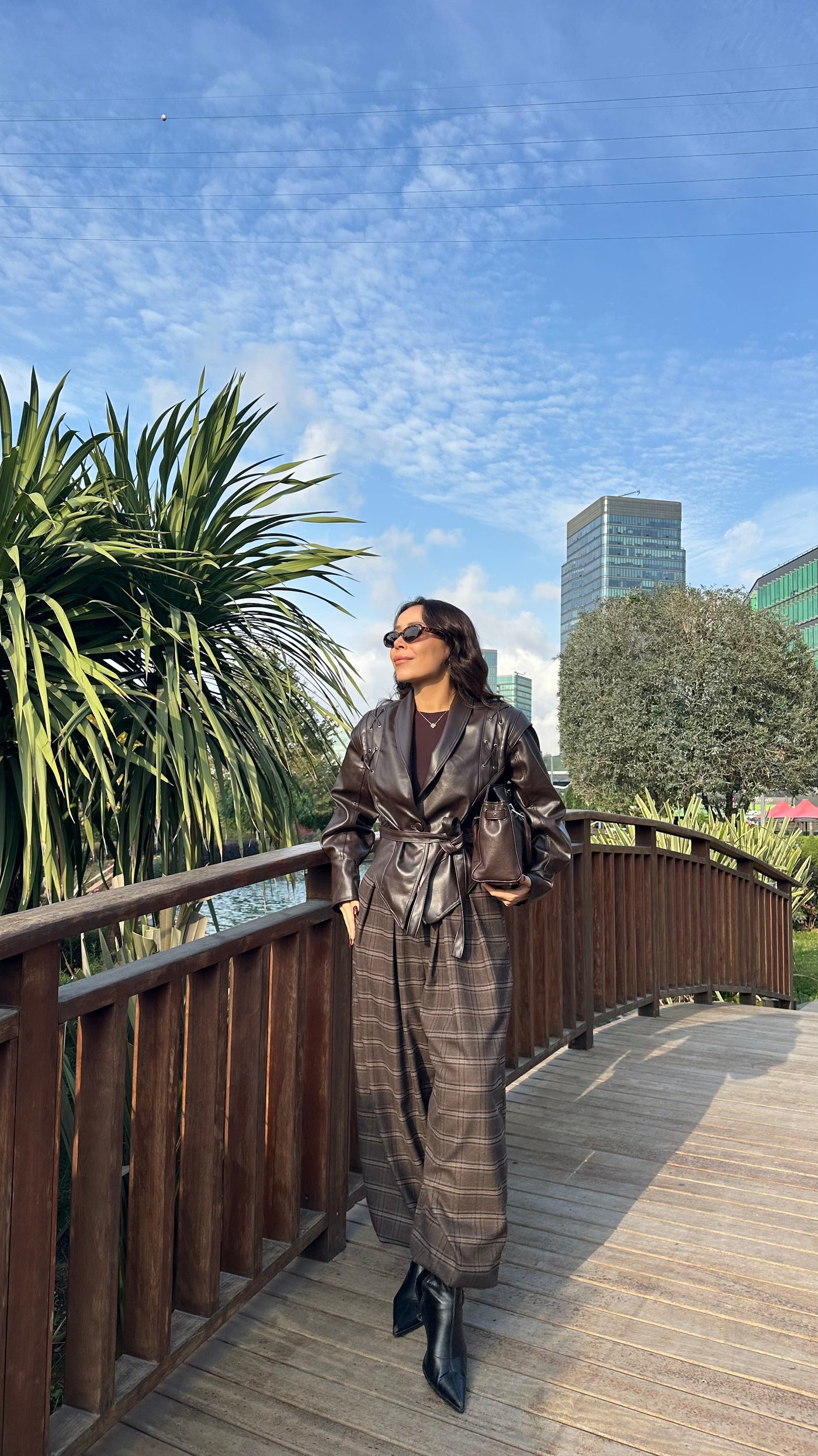 Ekose bel ve paça lastikli pantolon