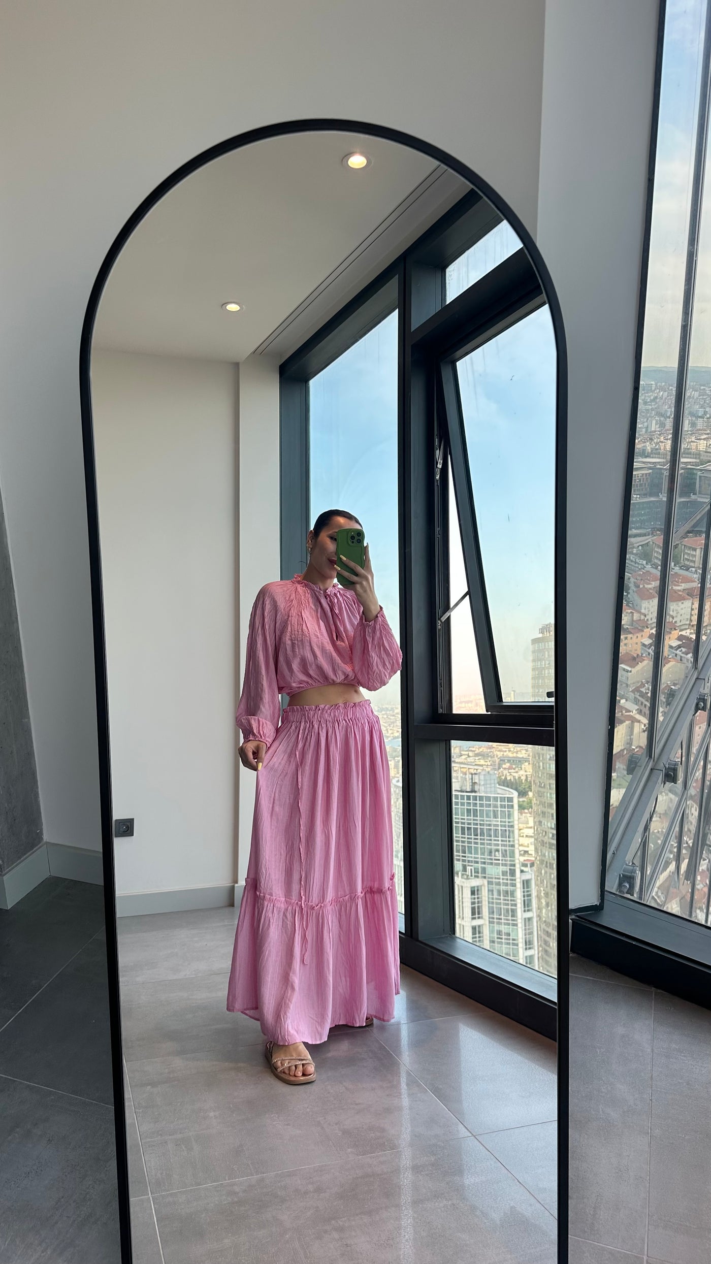 Pembe Kırışık Takım ( Tükenen Stok için bizlere yazınız :)